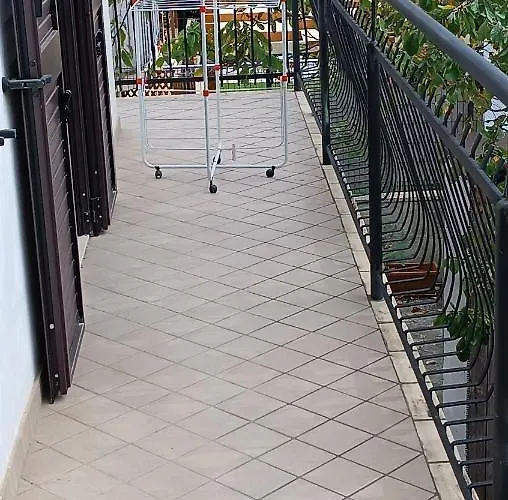 Le Luci Al Primo Piano Interno 1 Appartement